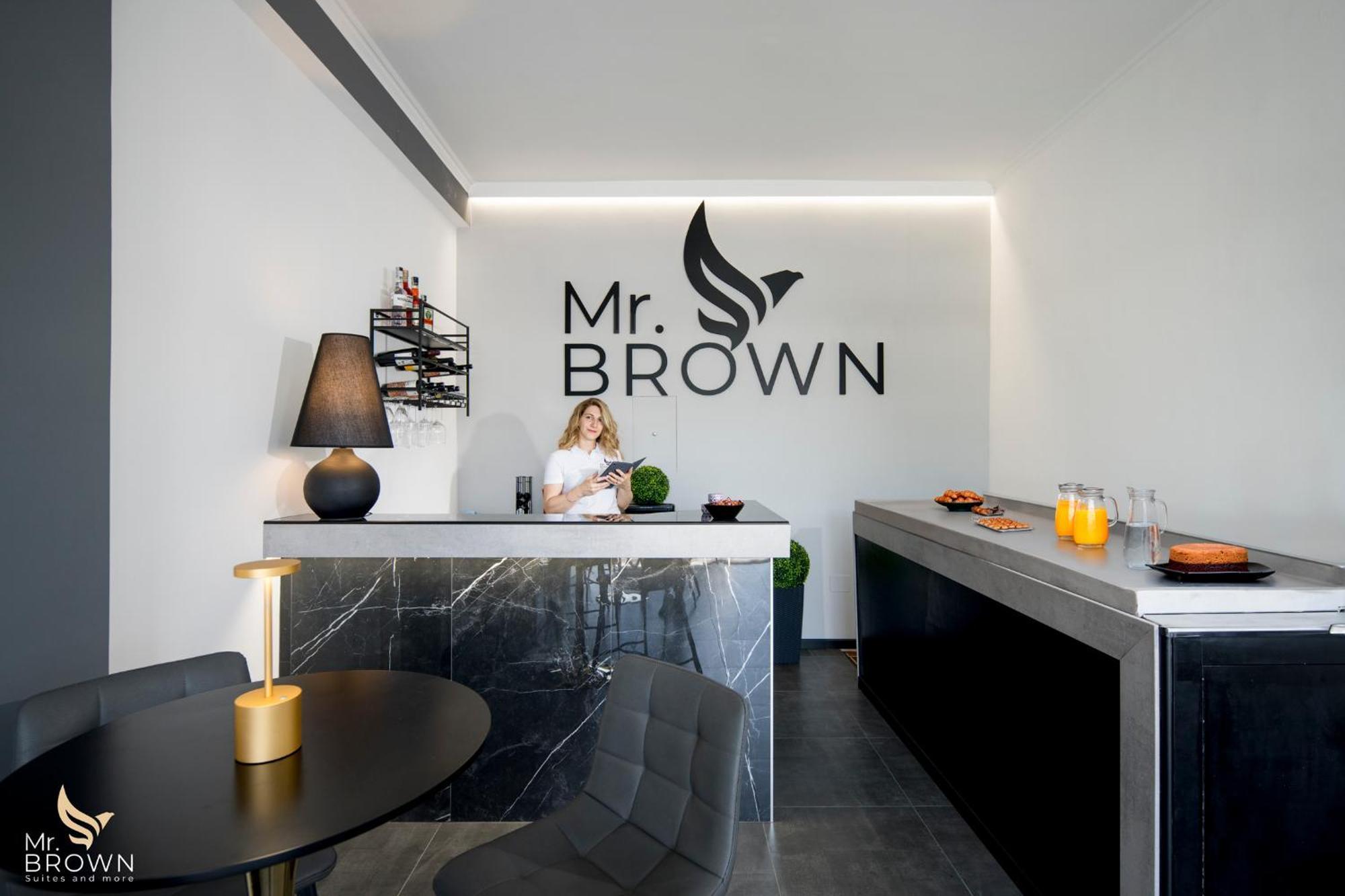 Mr Brown Home And Suites Řím Exteriér fotografie